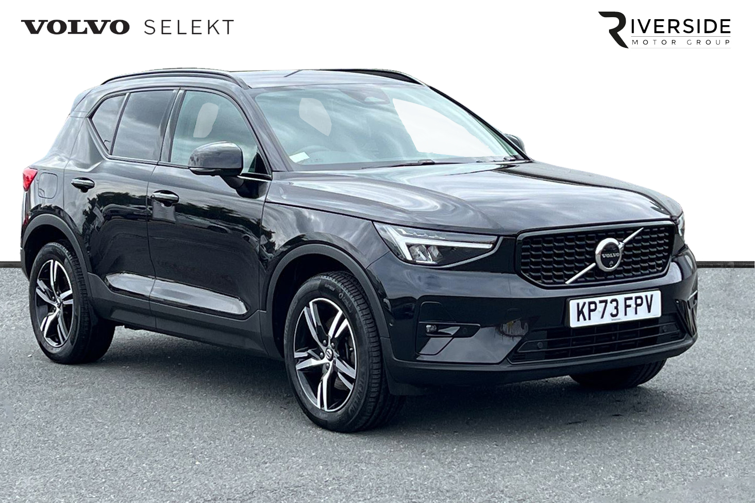 Main listing image - Volvo XC40