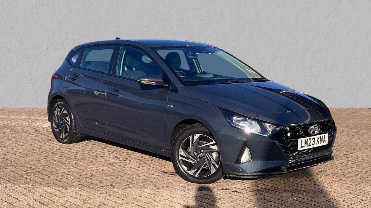 Main listing image - Hyundai i20