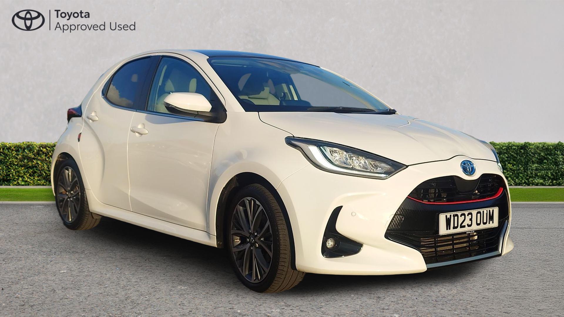 Main listing image - Toyota Yaris