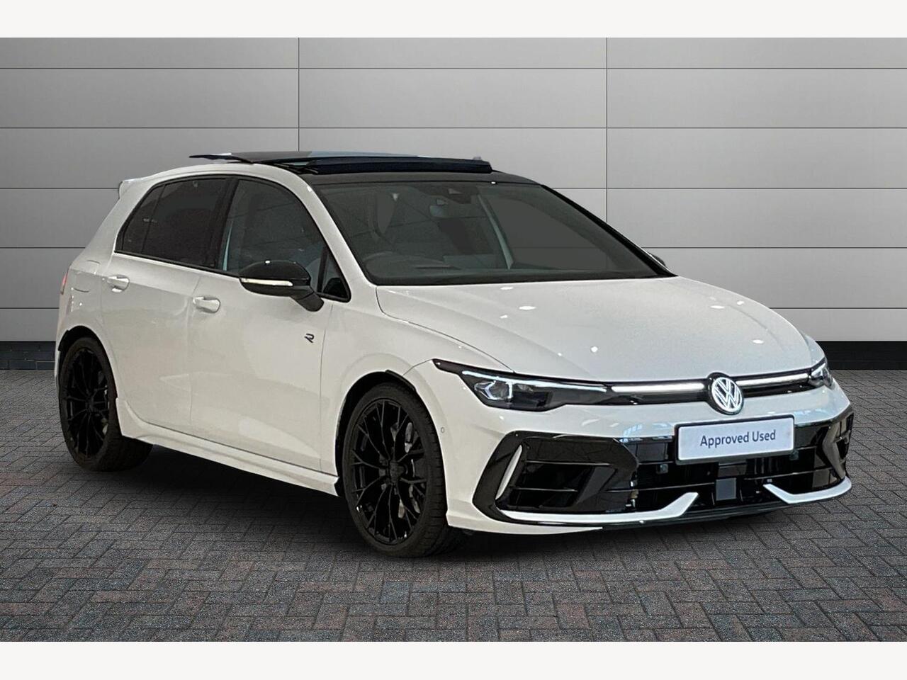 Main listing image - Volkswagen Golf R