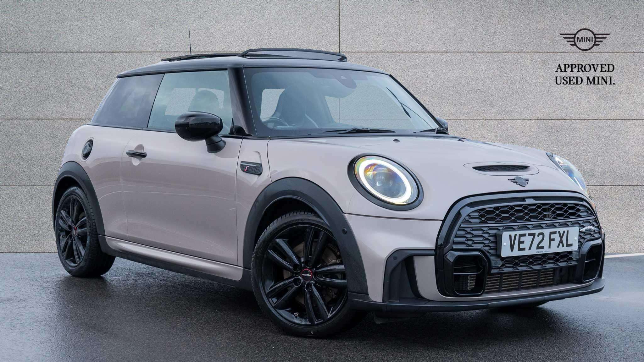 Main listing image - MINI Hatchback