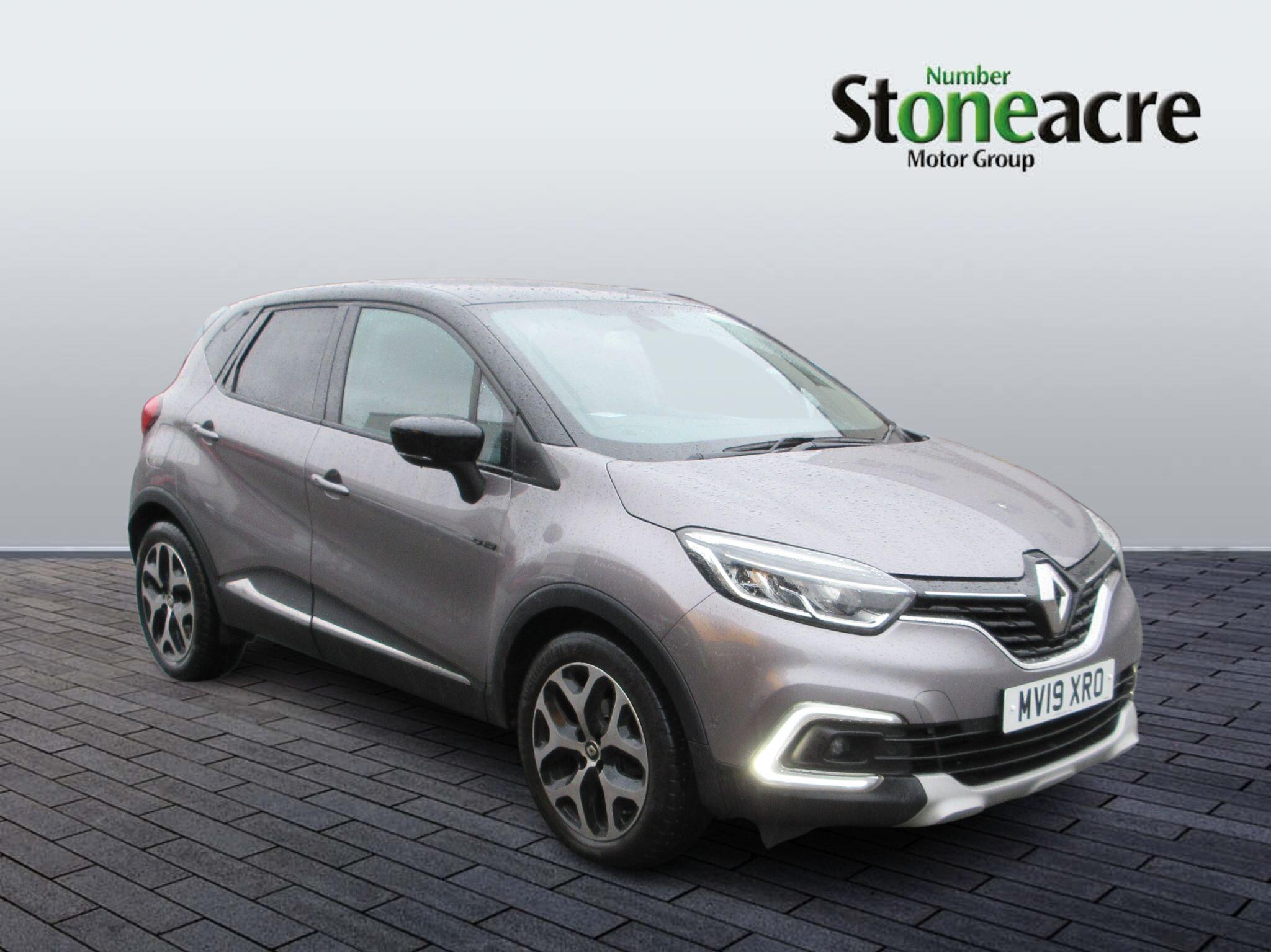 Main listing image - Renault Captur
