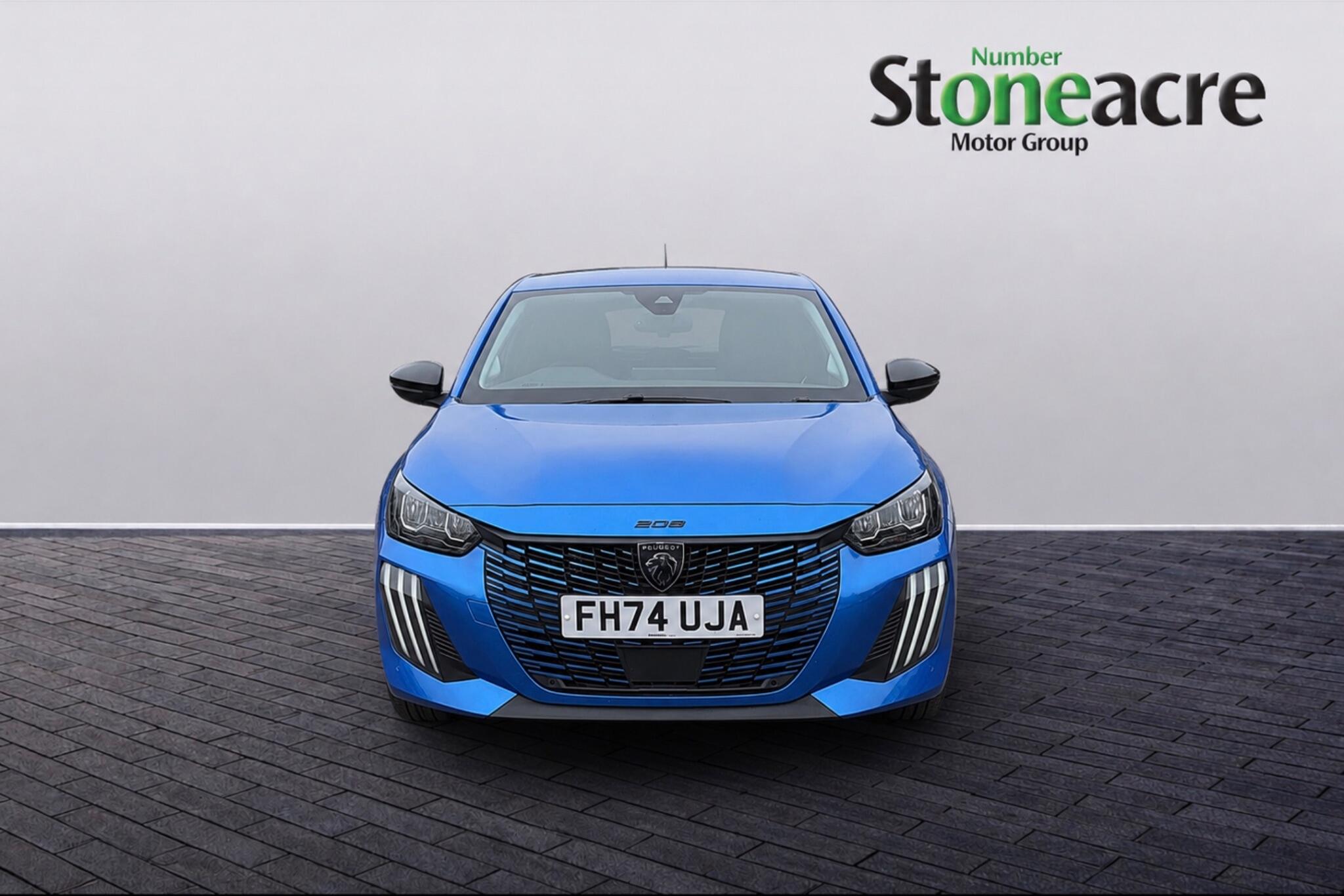 Main listing image - Peugeot 208