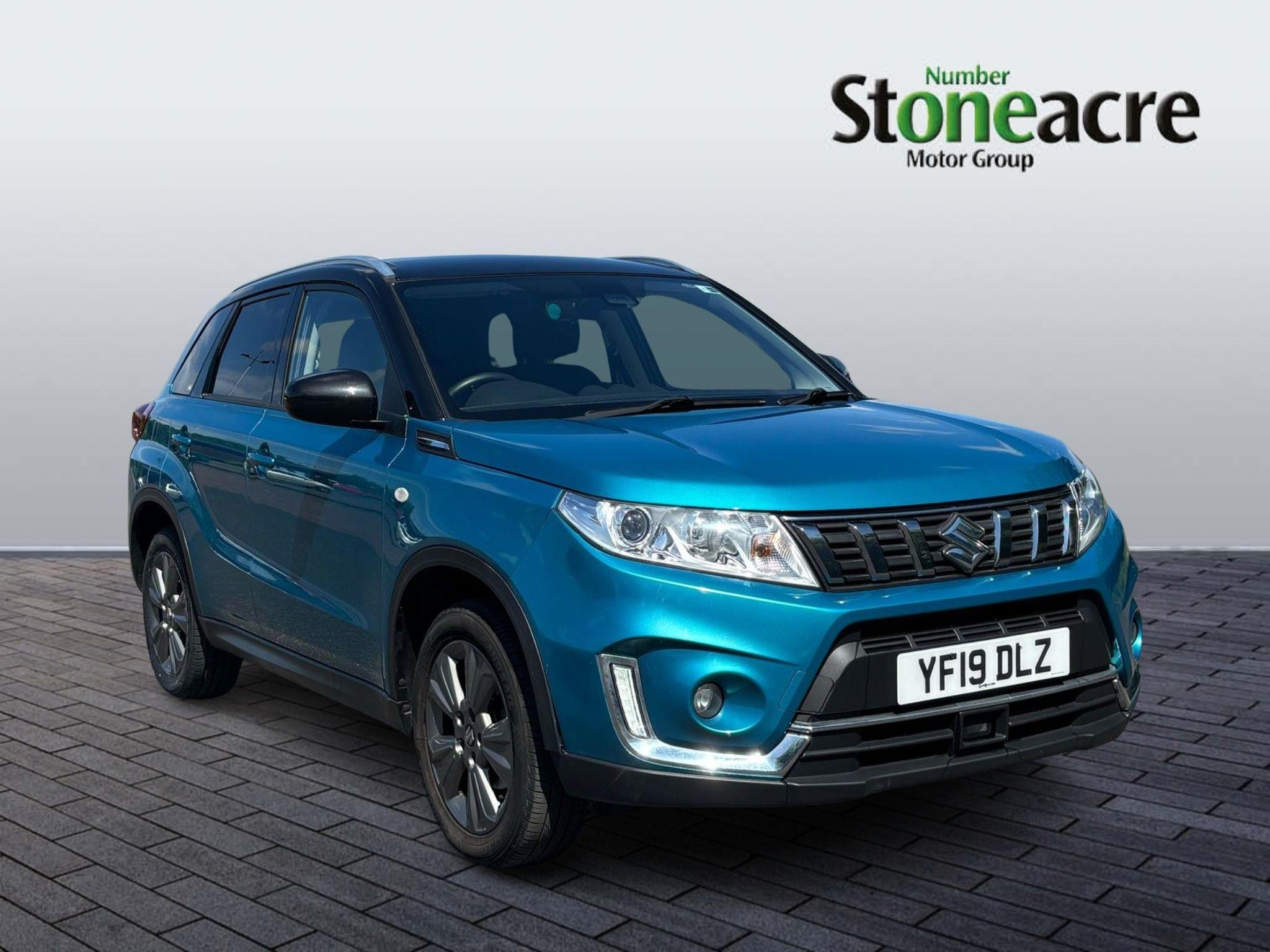 Main listing image - Suzuki Vitara