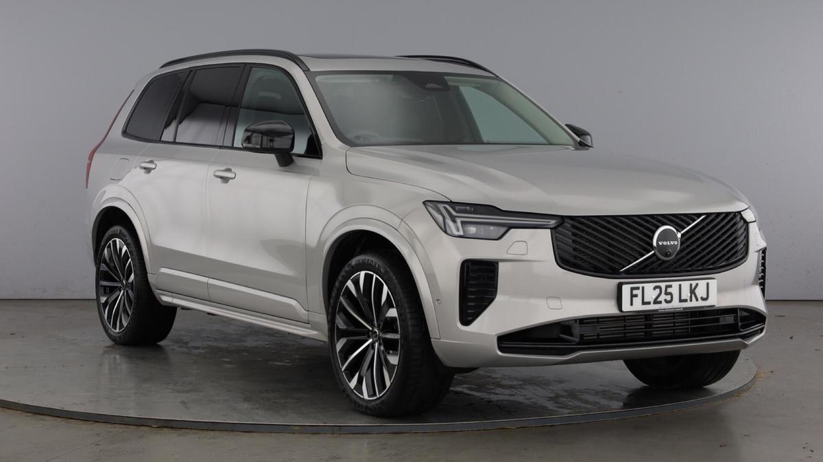 Main listing image - Volvo XC90