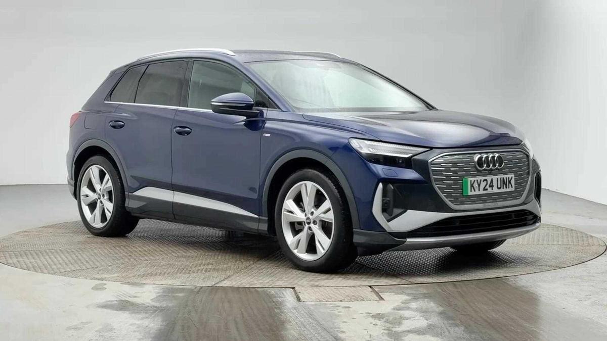 Main listing image - Audi Q4