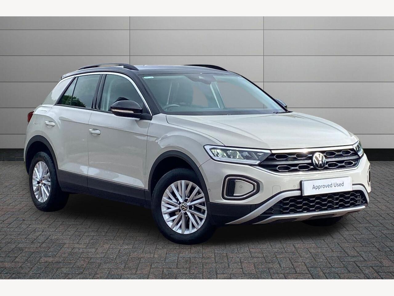 Main listing image - Volkswagen T-Roc