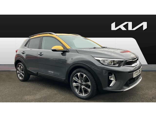 Main listing image - Kia Stonic