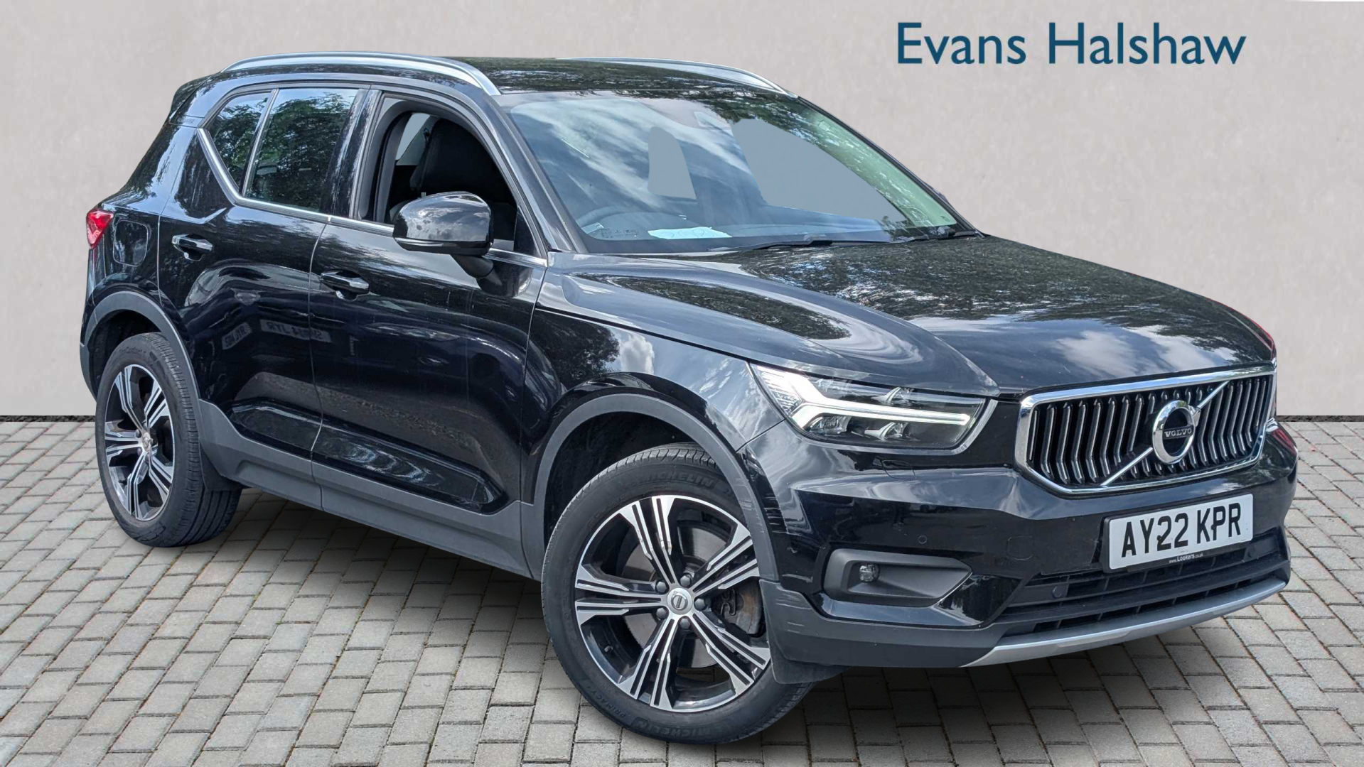 Main listing image - Volvo XC40 Recharge