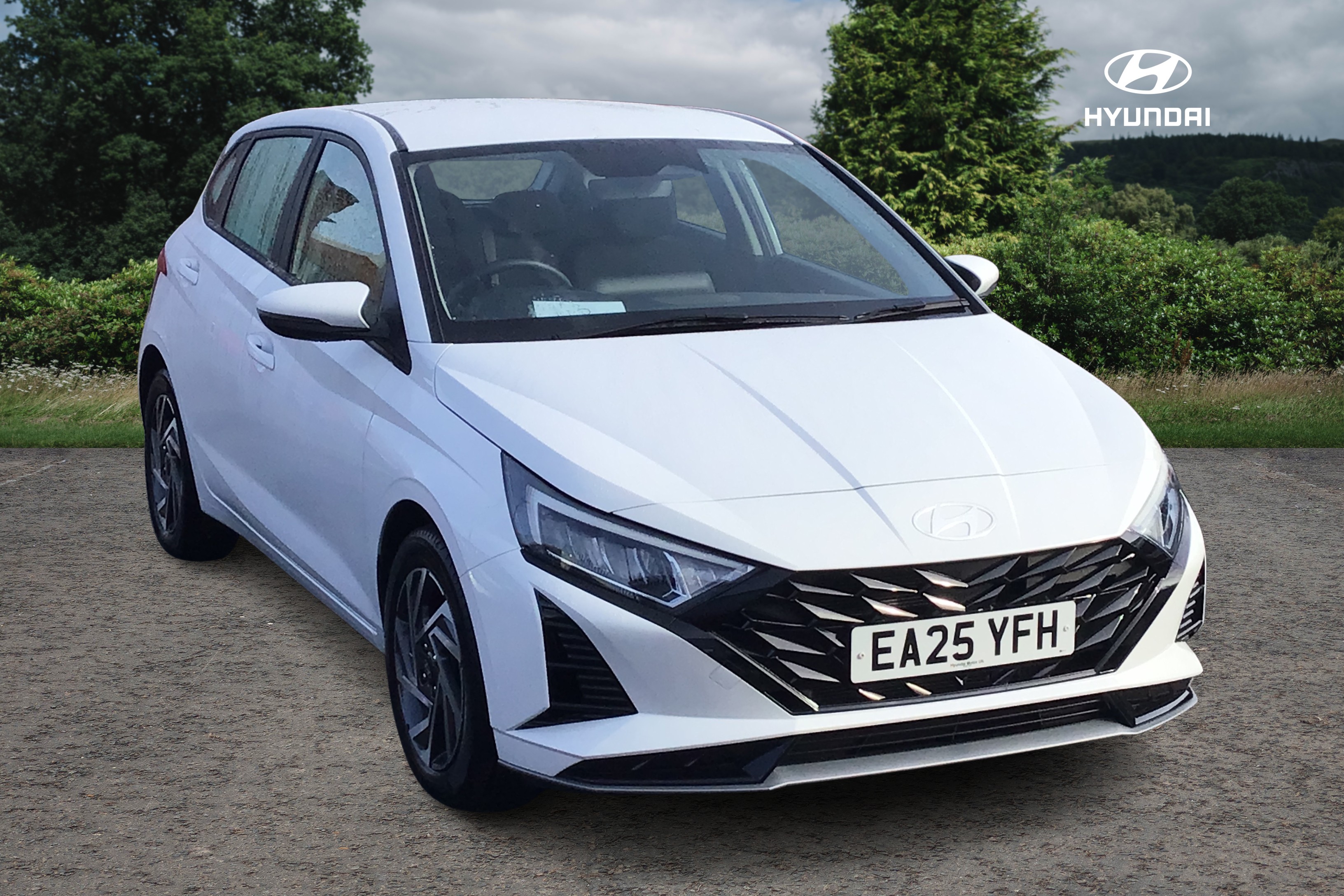 Main listing image - Hyundai i20