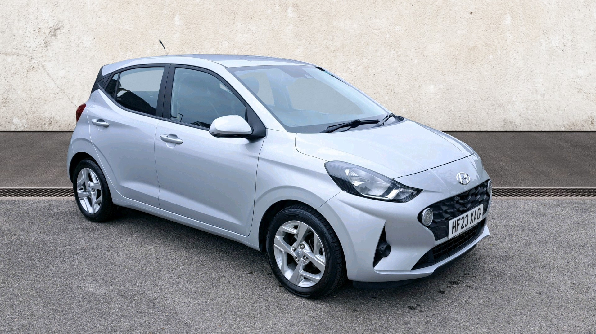 Main listing image - Hyundai i10