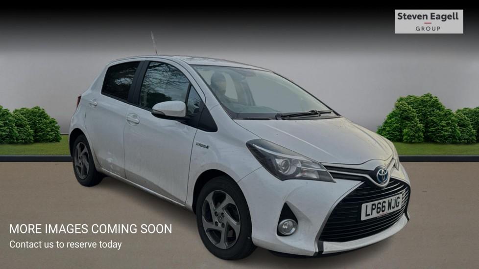 Main listing image - Toyota Yaris