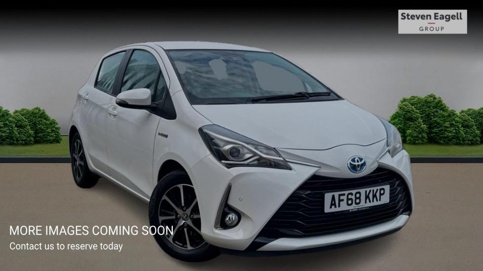 Main listing image - Toyota Yaris