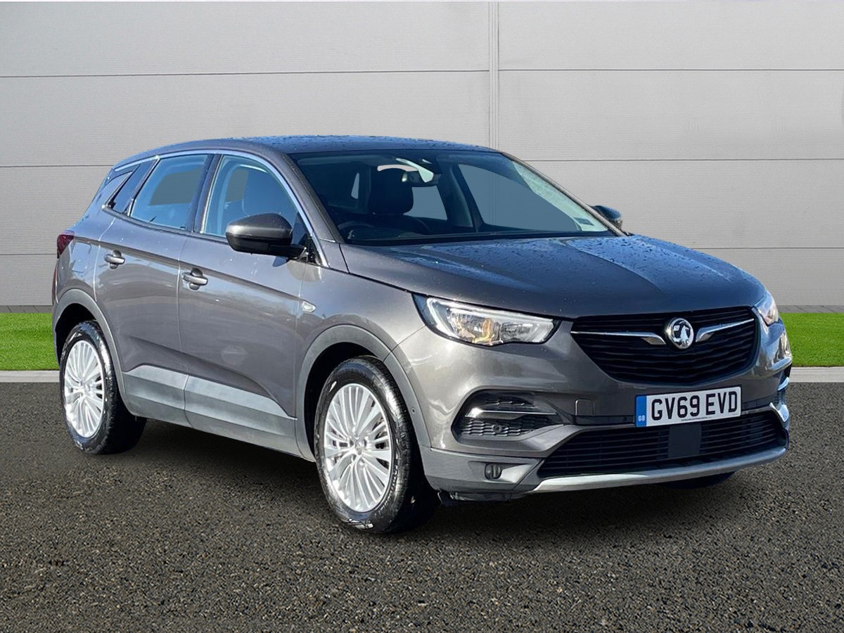 Main listing image - Vauxhall Grandland X