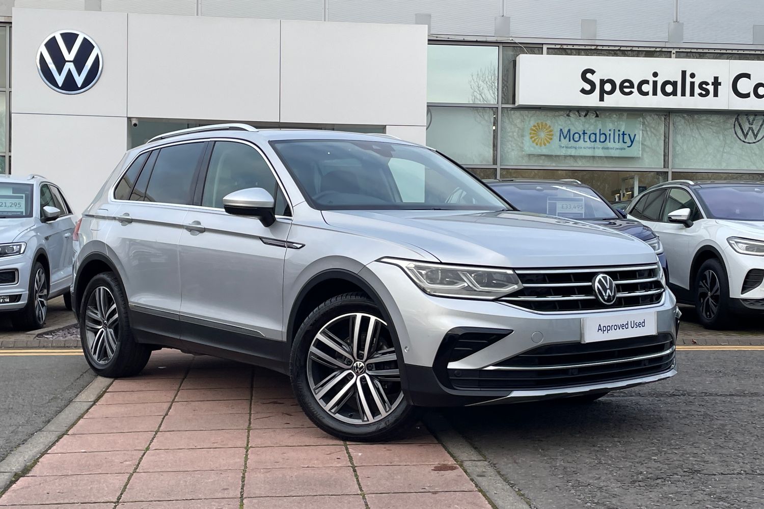 Main listing image - Volkswagen Tiguan