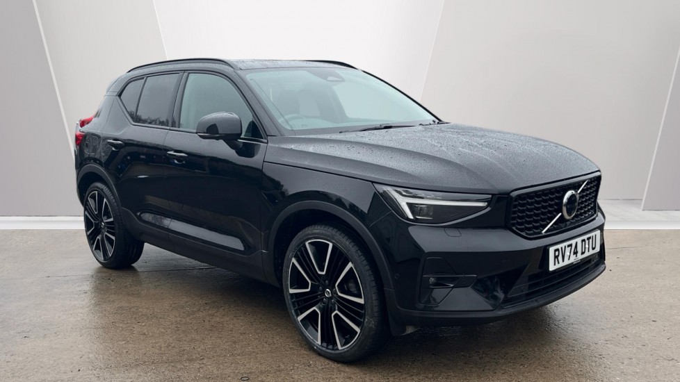 Main listing image - Volvo XC40