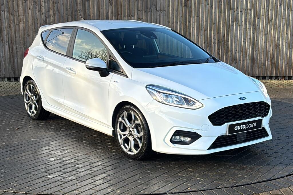 Main listing image - Ford Fiesta