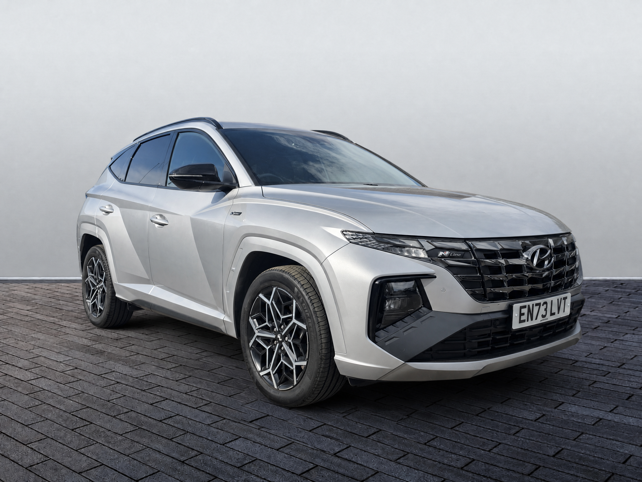 Main listing image - Hyundai Tucson