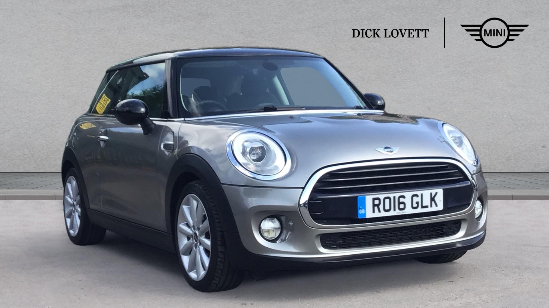 Main listing image - MINI Hatchback