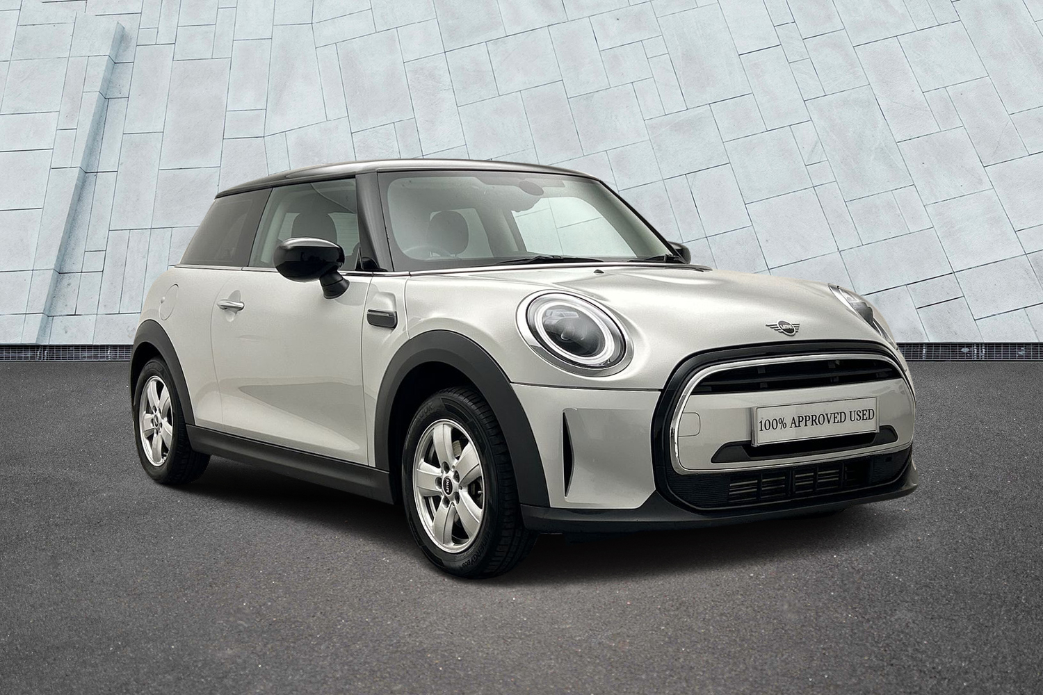 Main listing image - MINI Hatchback