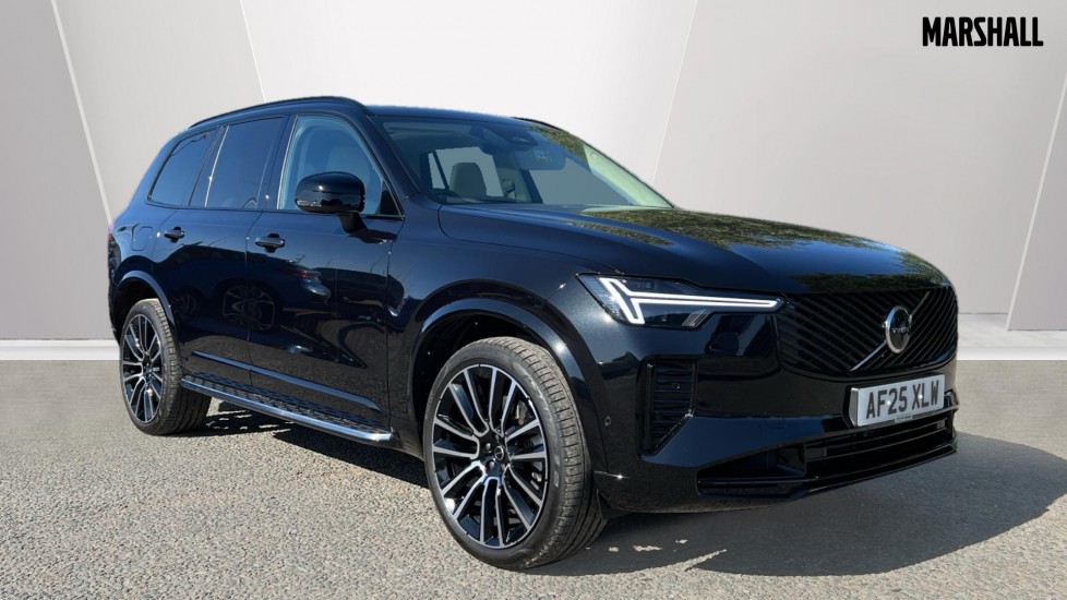 Main listing image - Volvo XC90