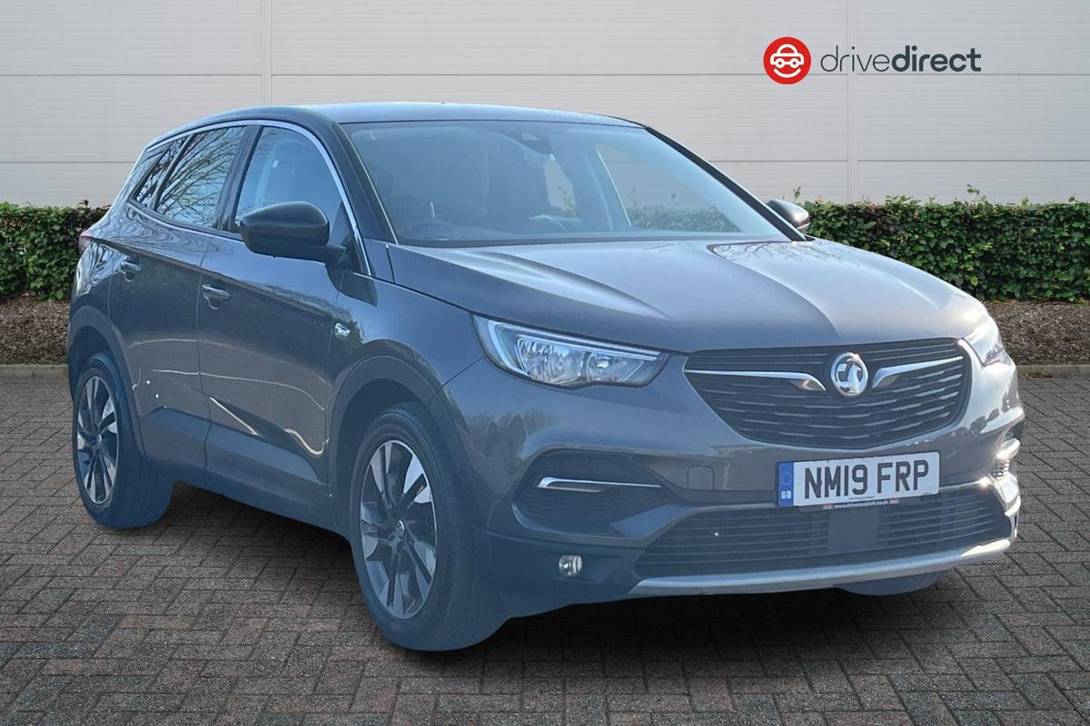 Main listing image - Vauxhall Grandland X