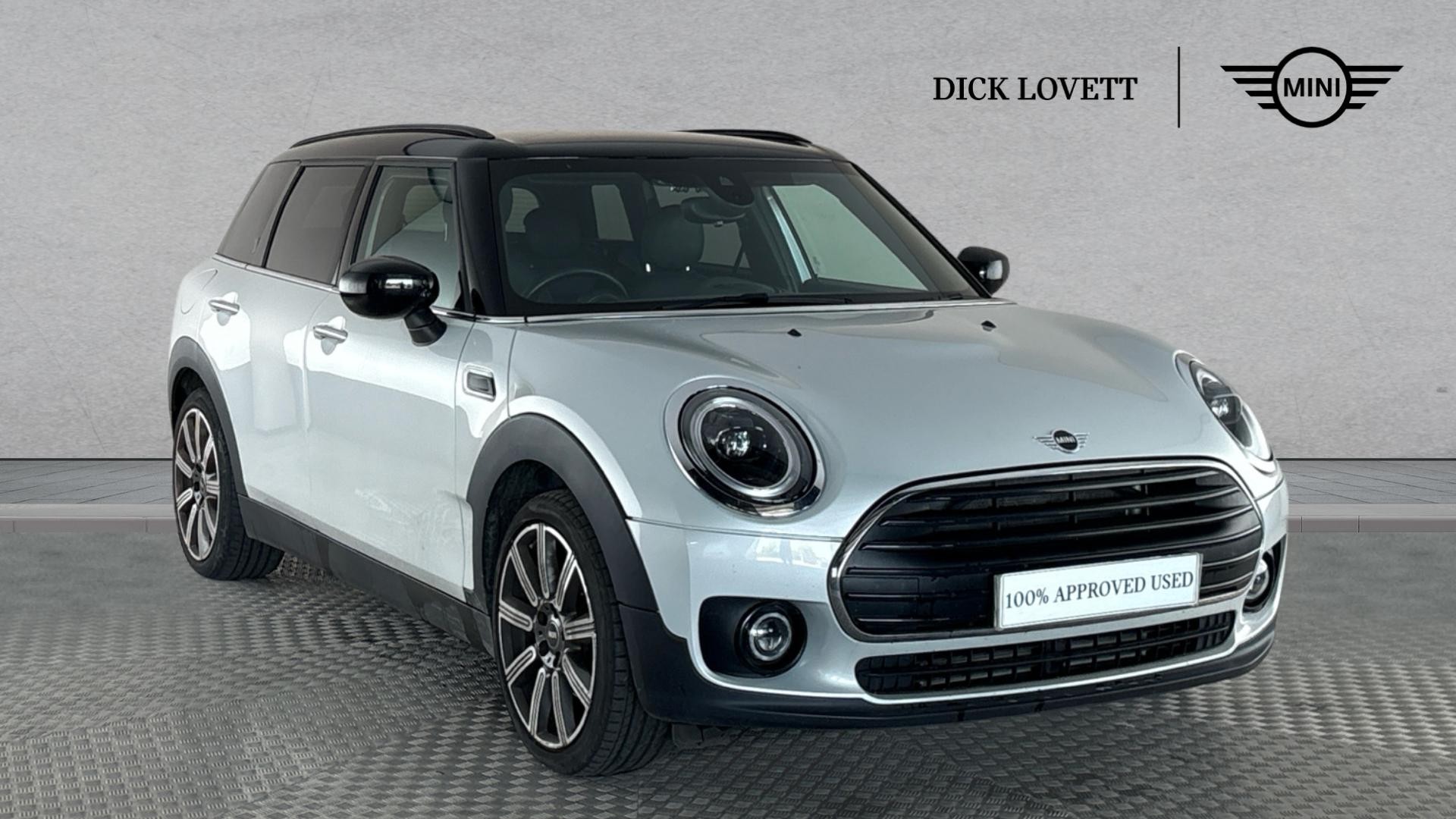 Main listing image - MINI Clubman