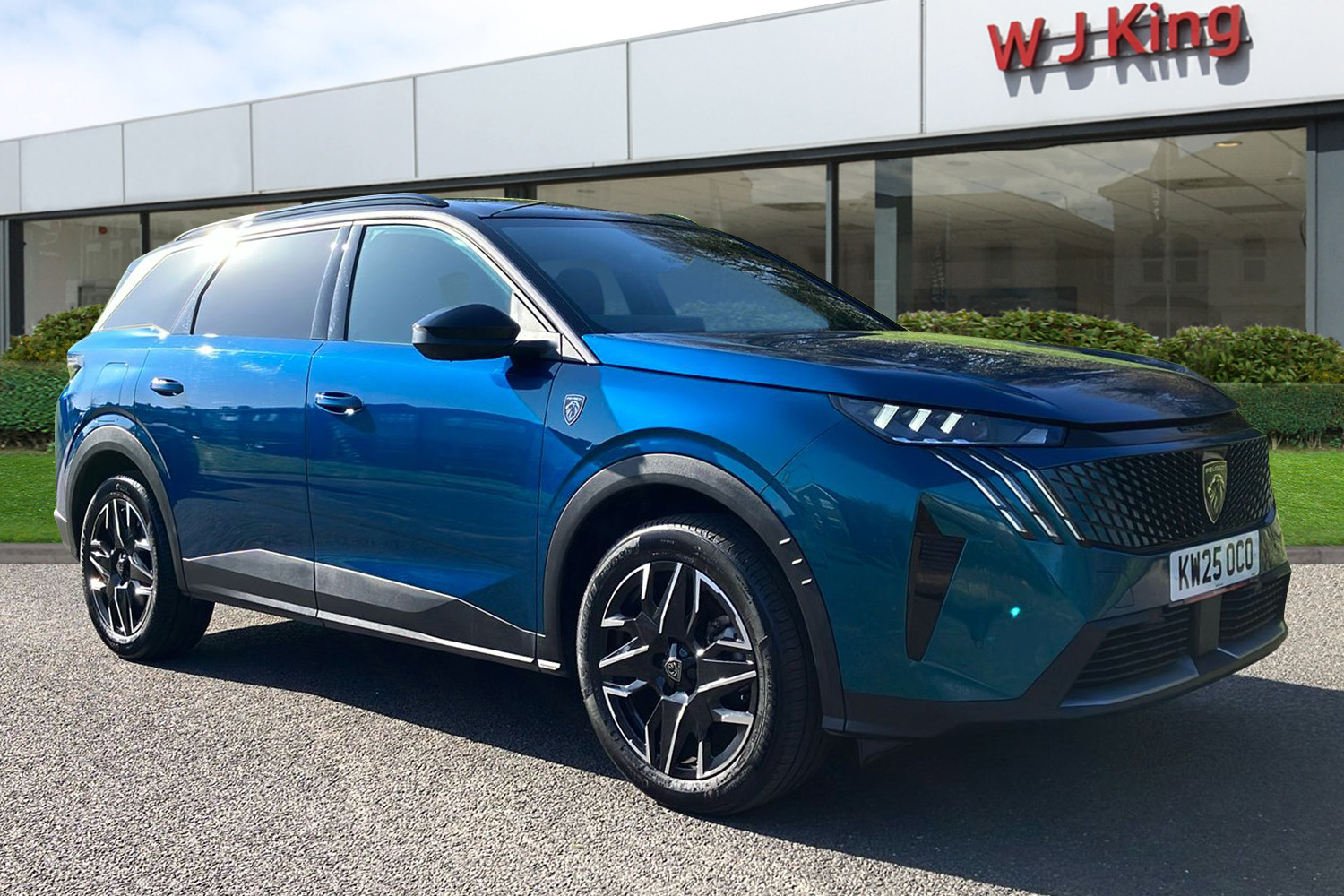 Main listing image - Peugeot 5008