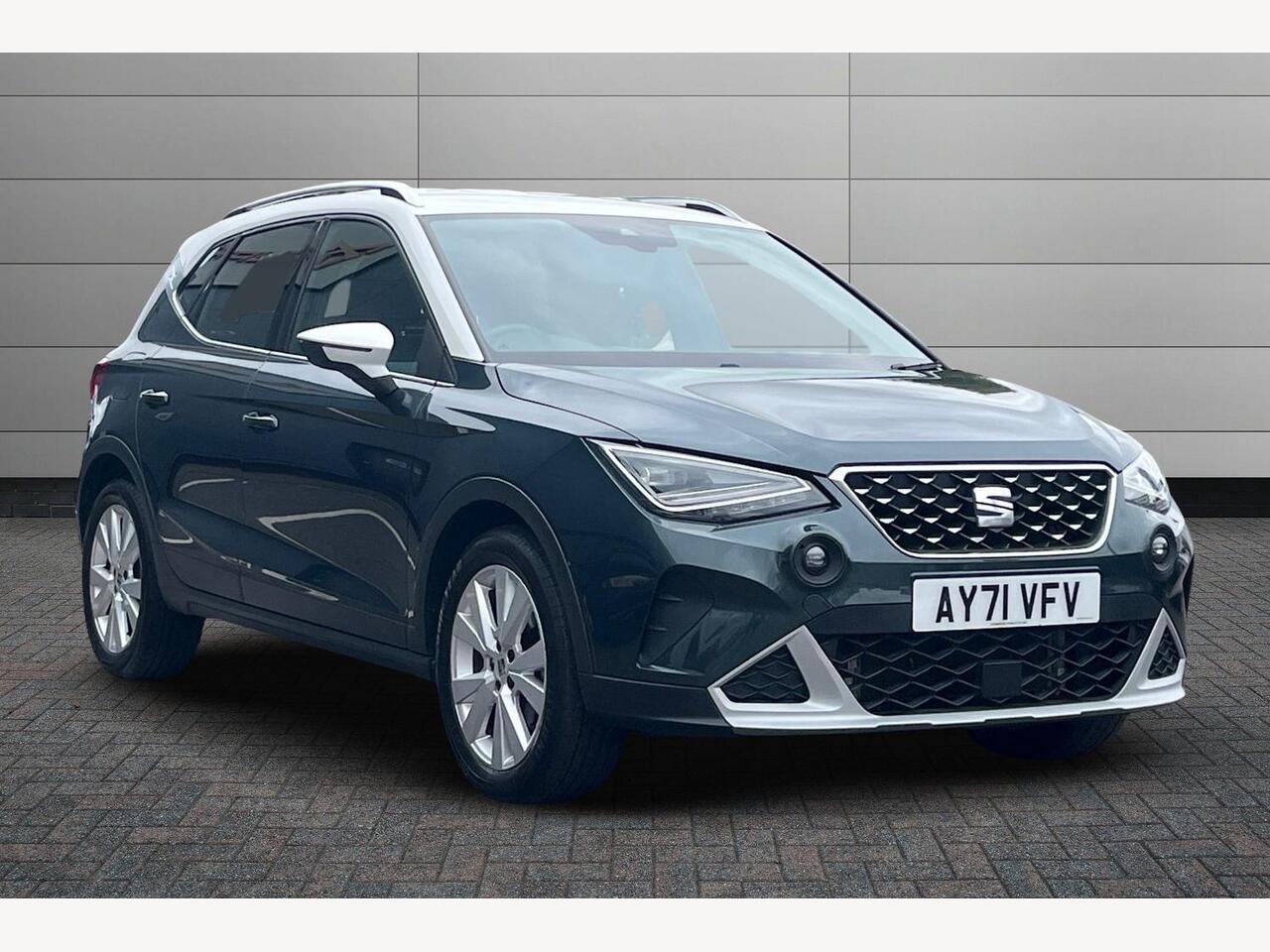 Main listing image - SEAT Arona