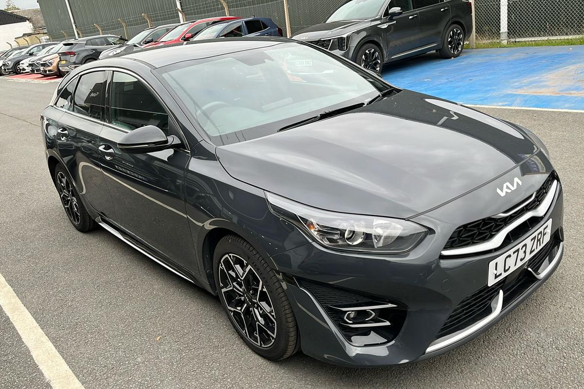 Main listing image - Kia ProCeed