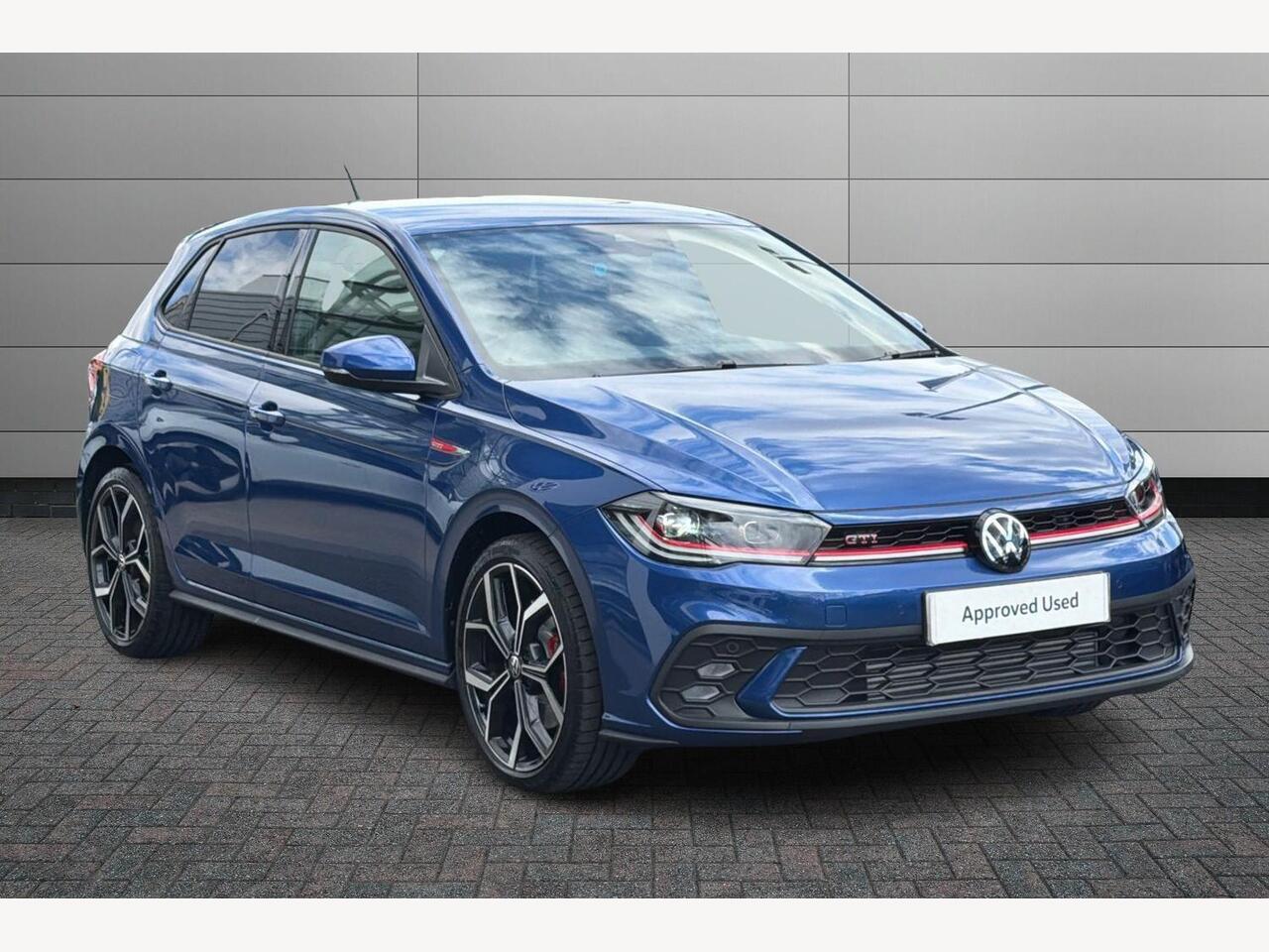 Main listing image - Volkswagen Polo