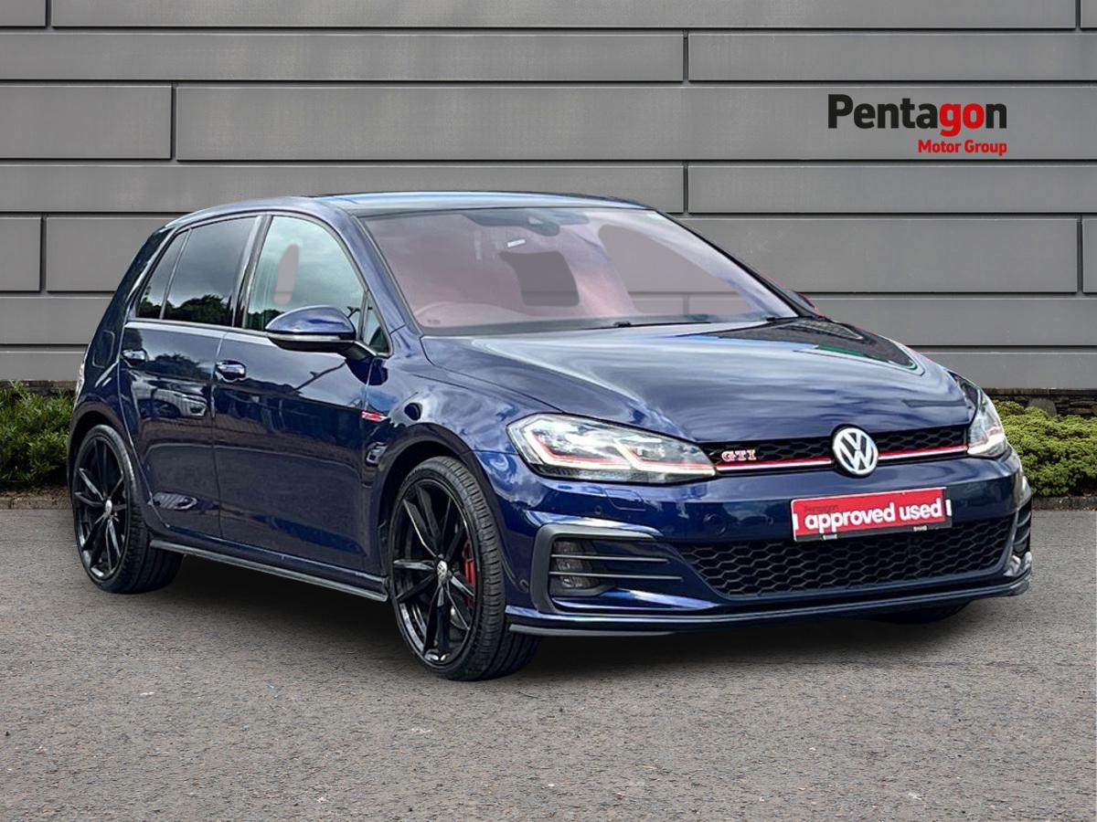 Main listing image - Volkswagen Golf