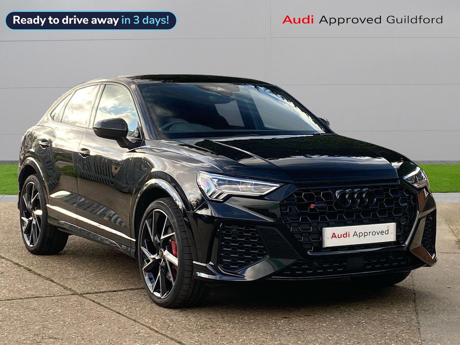 Main listing image - Audi RS Q3