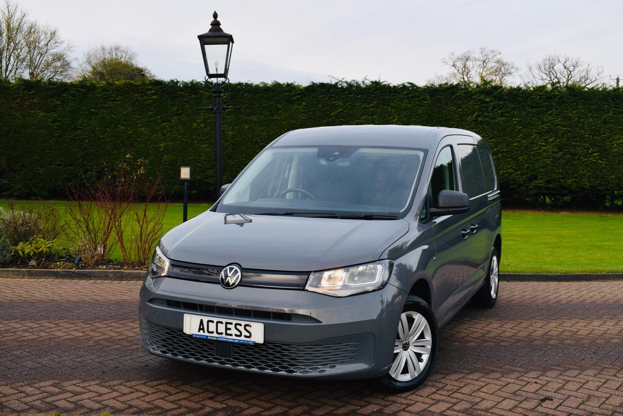 Main listing image - Volkswagen Caddy Maxi