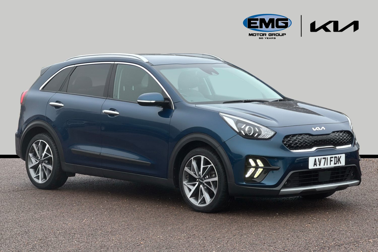 Main listing image - Kia Niro