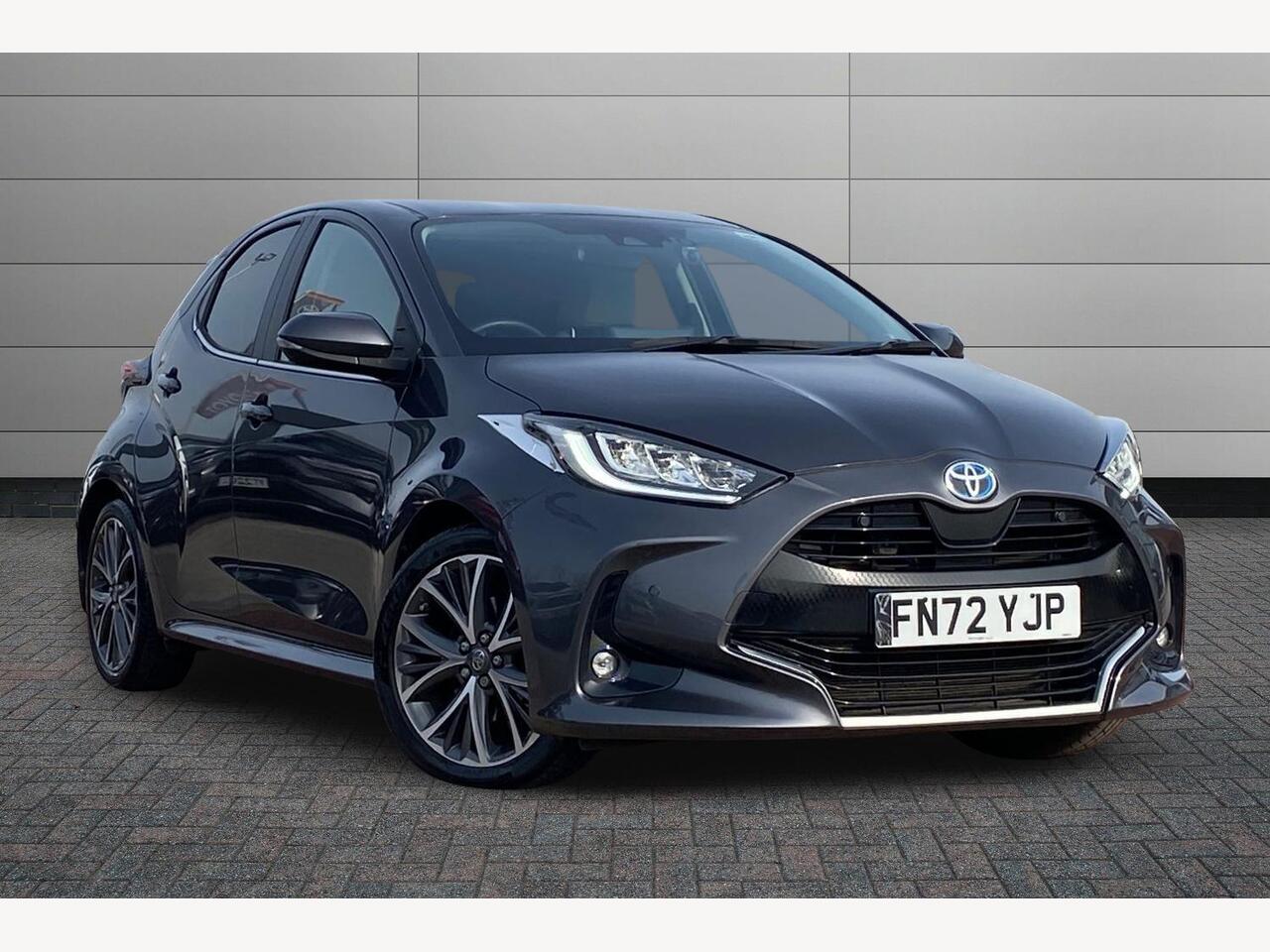 Main listing image - Toyota Yaris