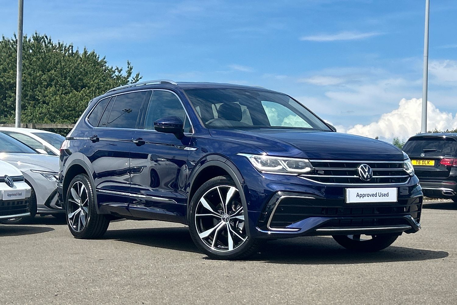 Main listing image - Volkswagen Tiguan Allspace