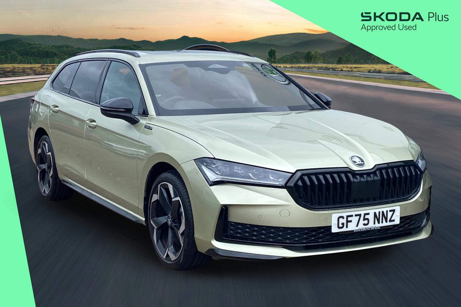 Main listing image - Skoda Superb