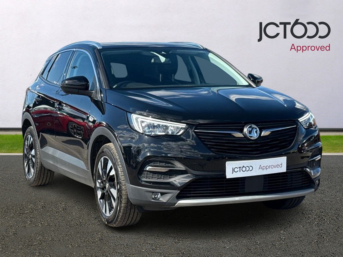 Main listing image - Vauxhall Grandland X