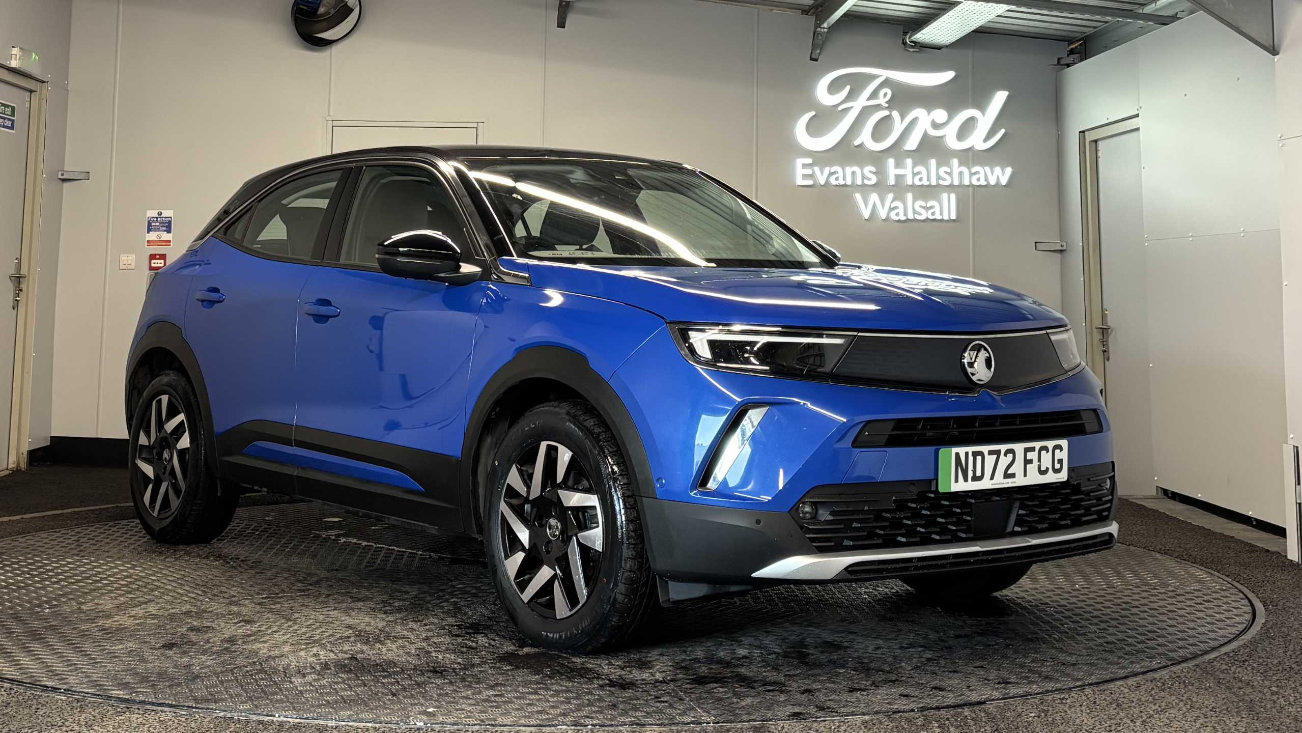 Main listing image - Vauxhall Mokka e