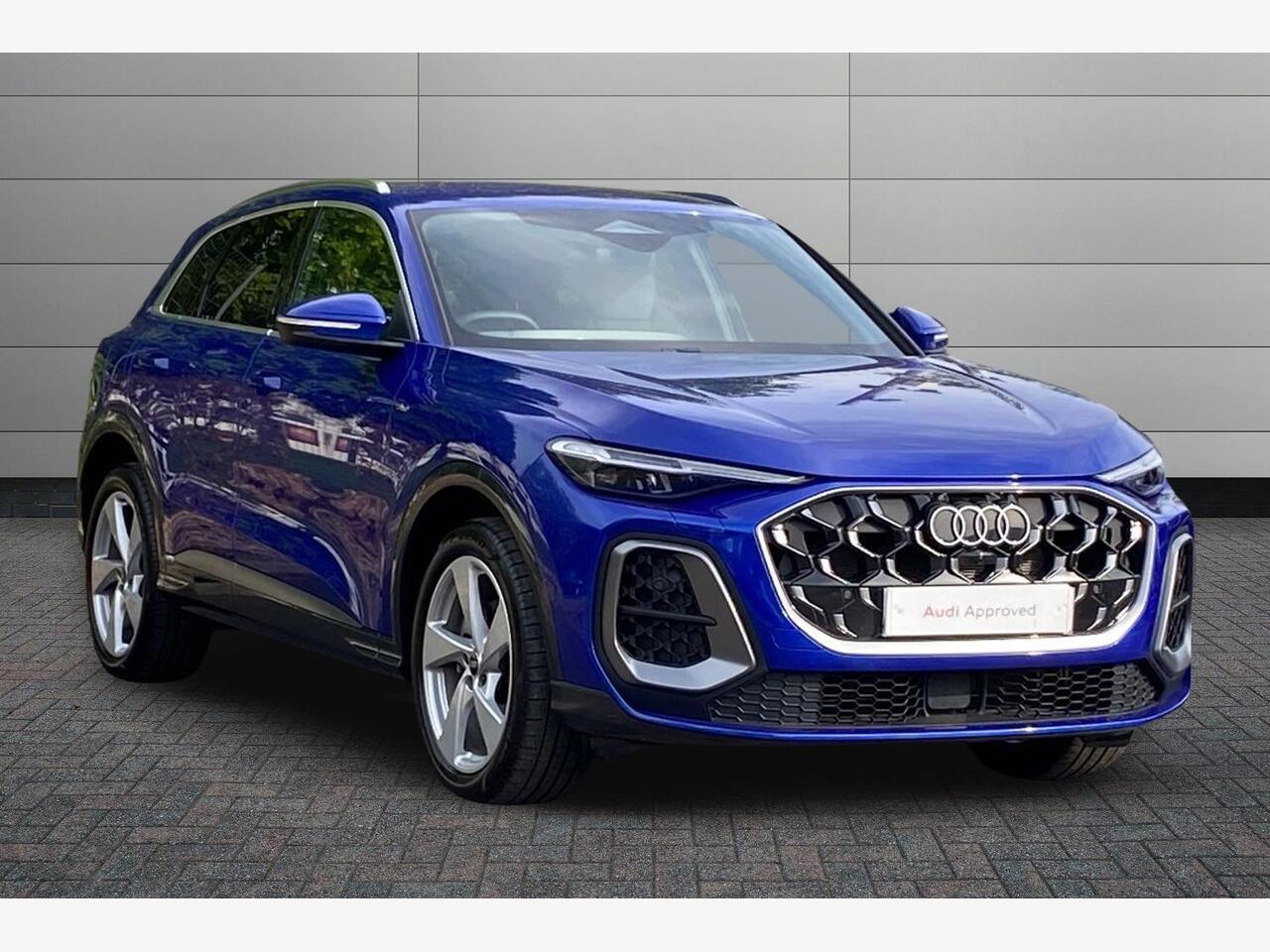 Main listing image - Audi Q5