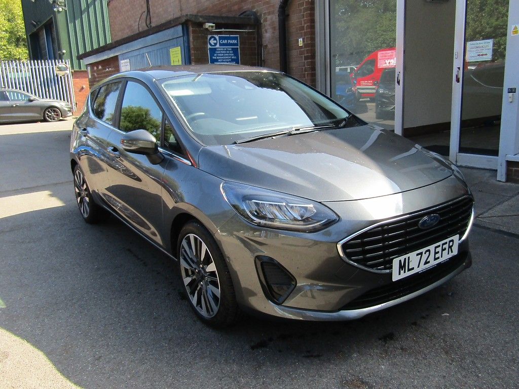 Main listing image - Ford Fiesta