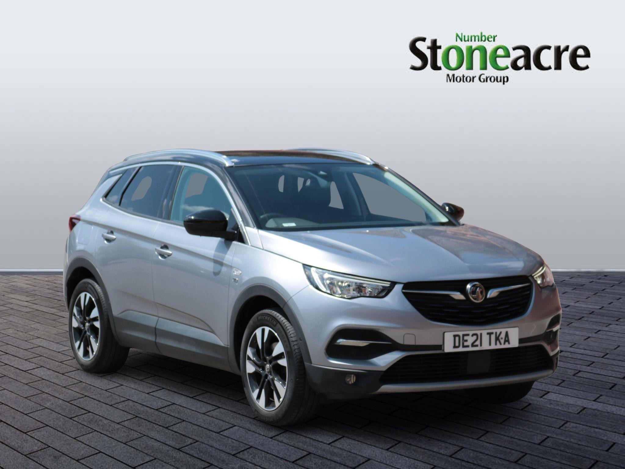 Main listing image - Vauxhall Grandland X