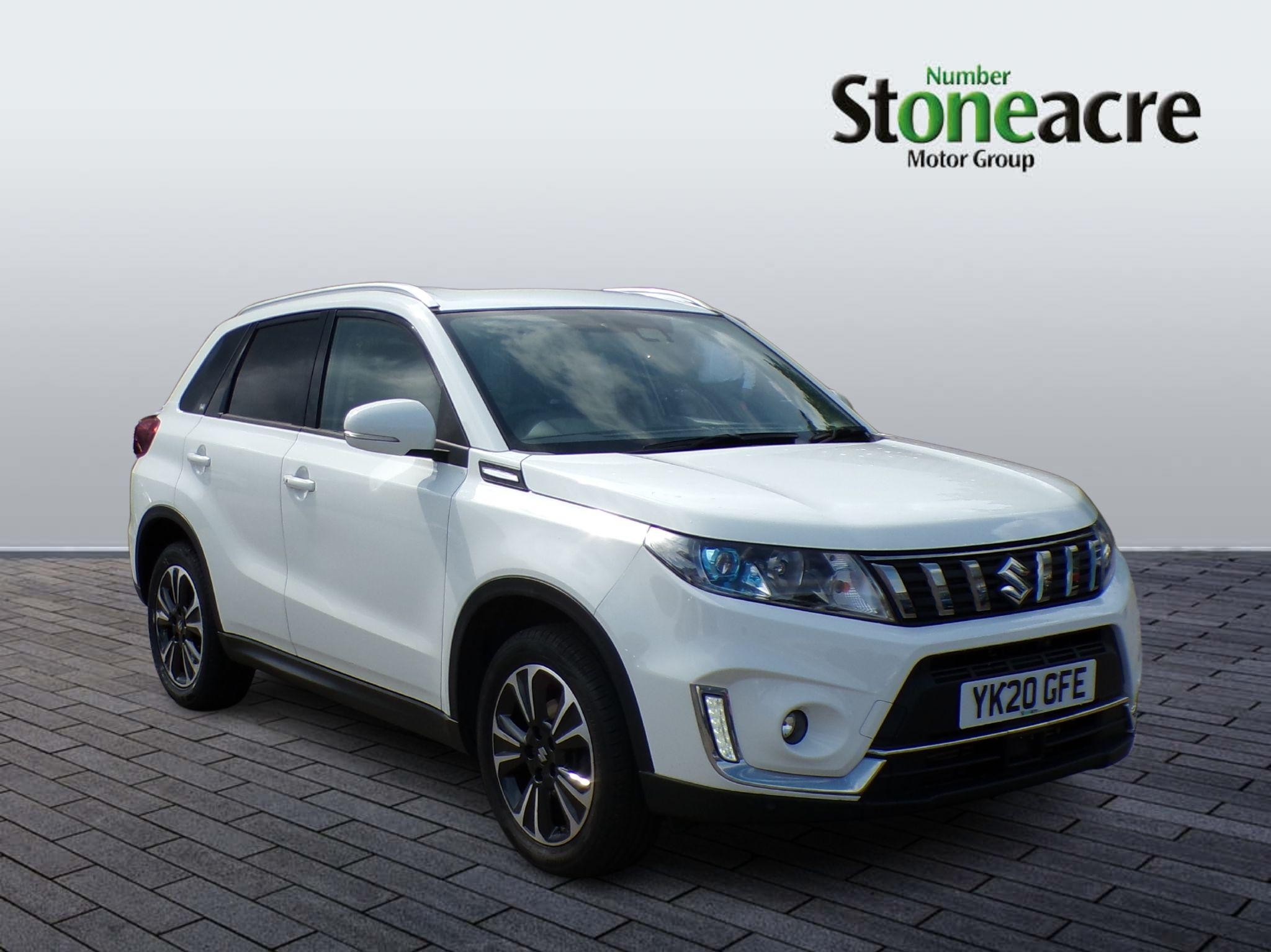 Main listing image - Suzuki Vitara