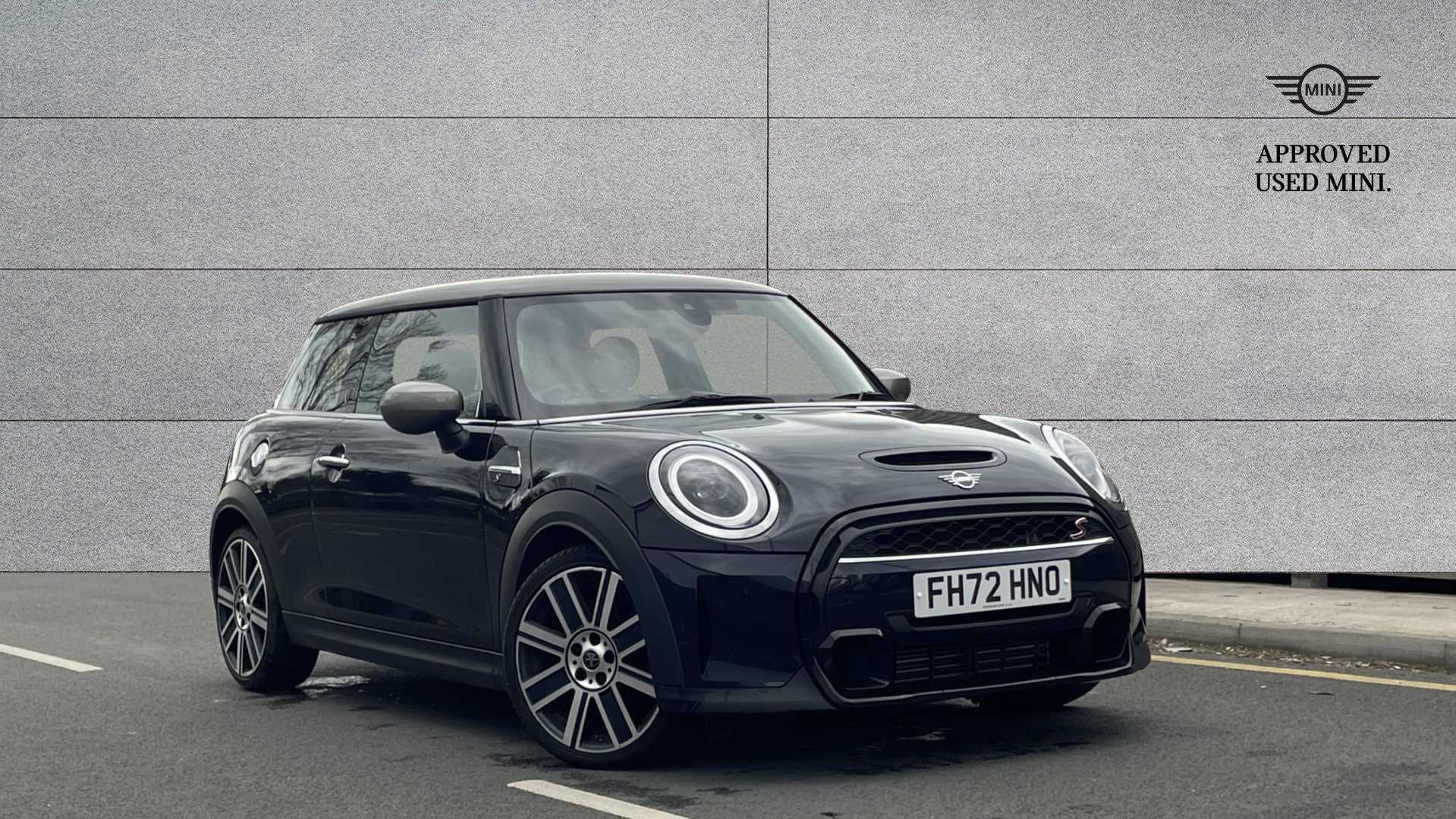 Main listing image - MINI Hatchback