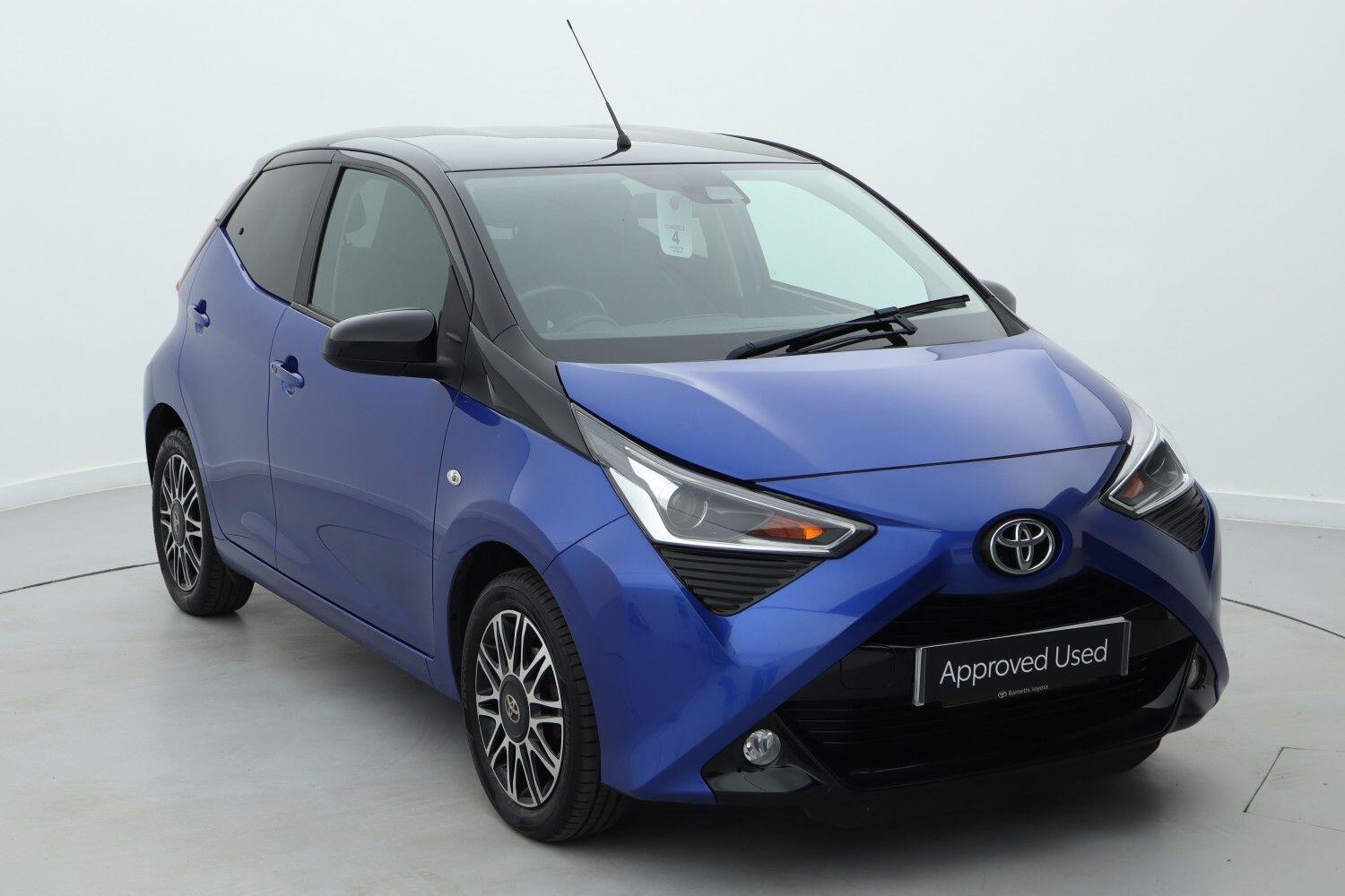 Main listing image - Toyota Aygo