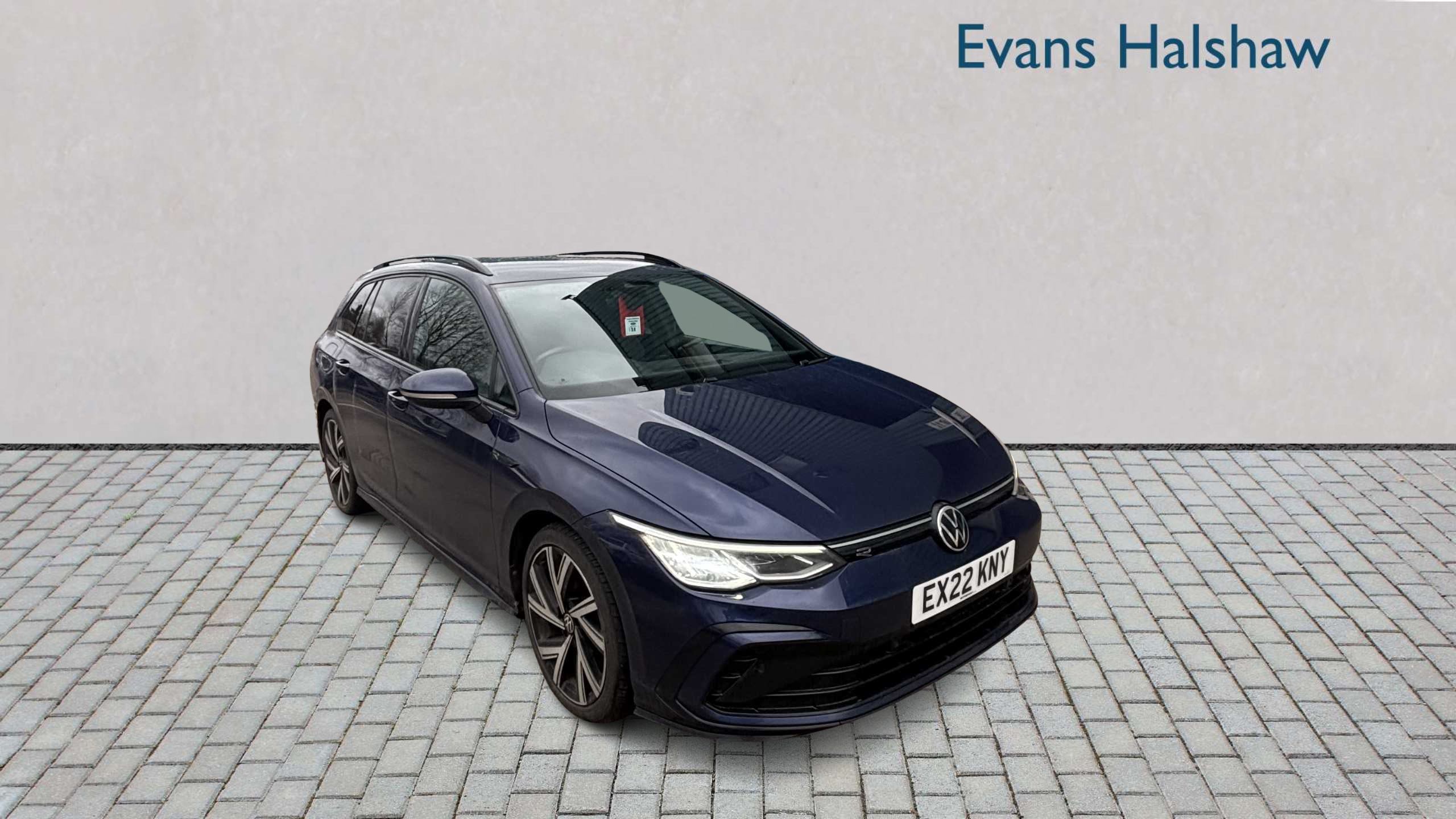 Main listing image - Volkswagen Golf Estate