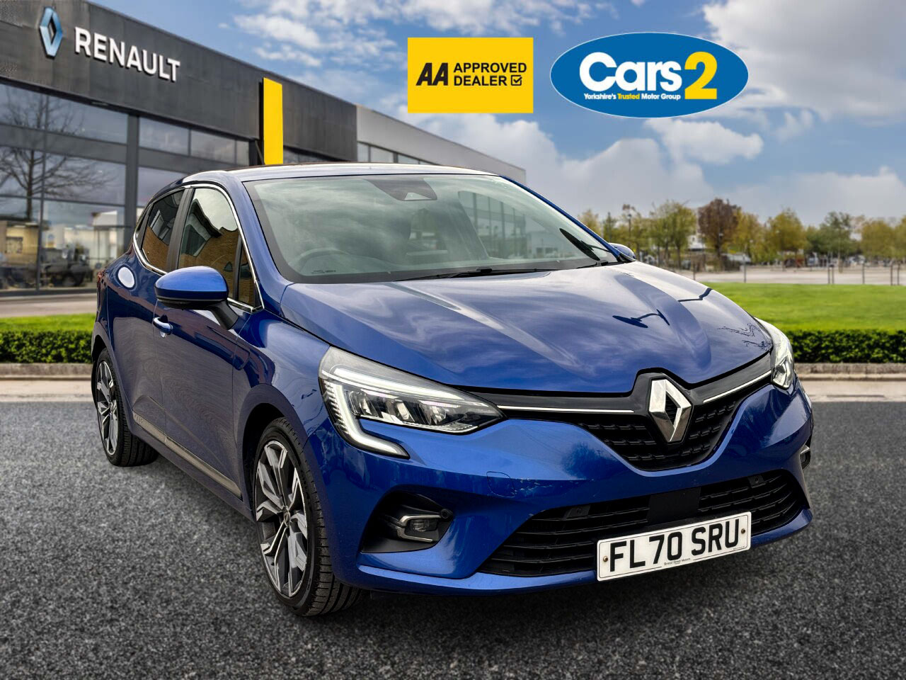 Main listing image - Renault Clio