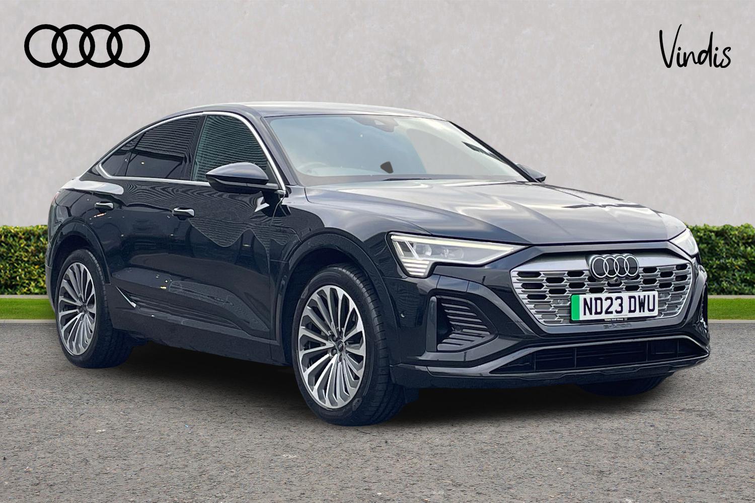 Main listing image - Audi Q8 e-tron