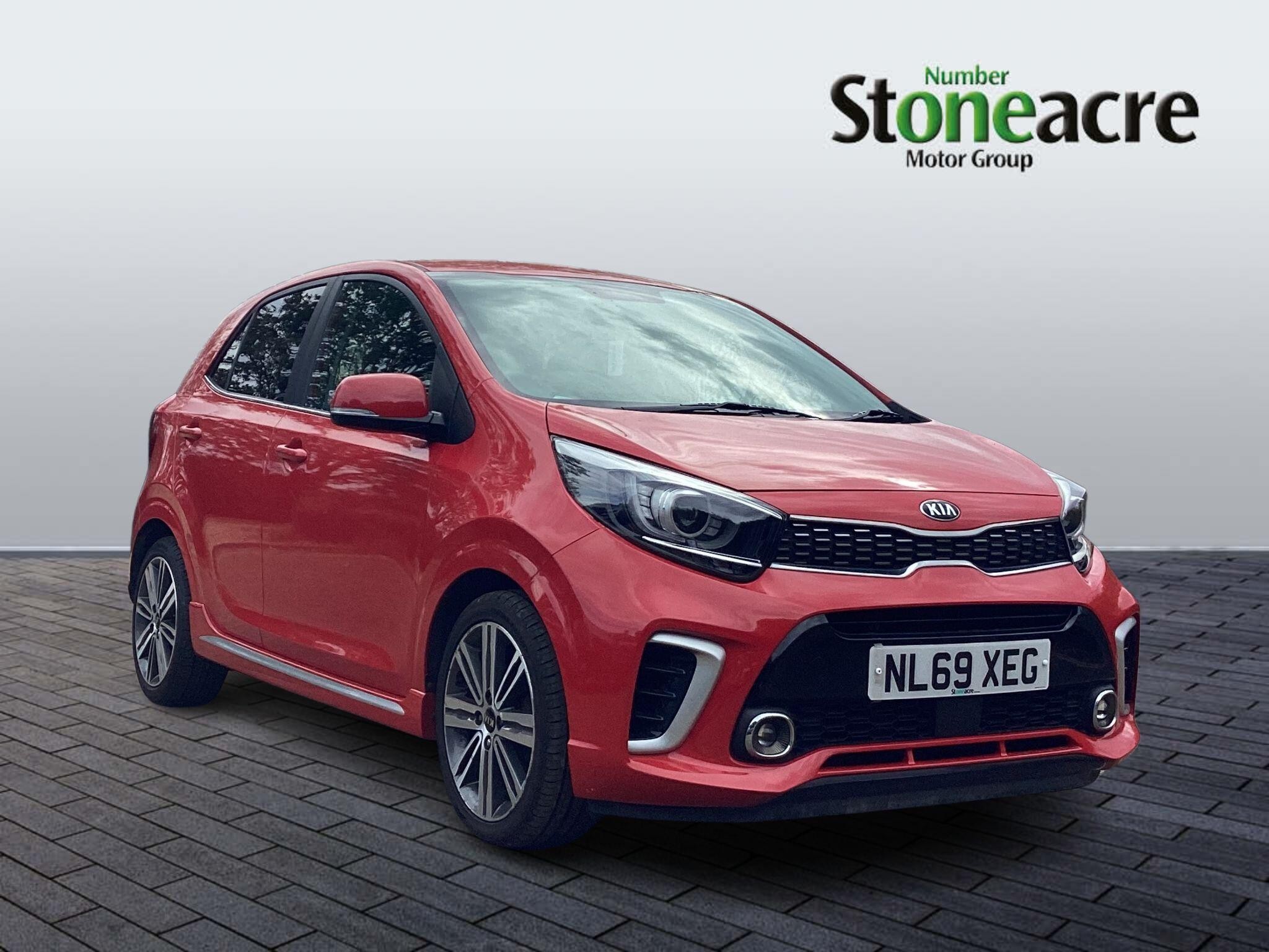 Main listing image - Kia Picanto